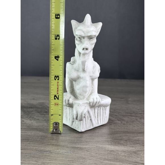 Vintage Gargoyle Statue Gothic Guardian Creature Plaster Sculpture 6” - Picture 8 of 9